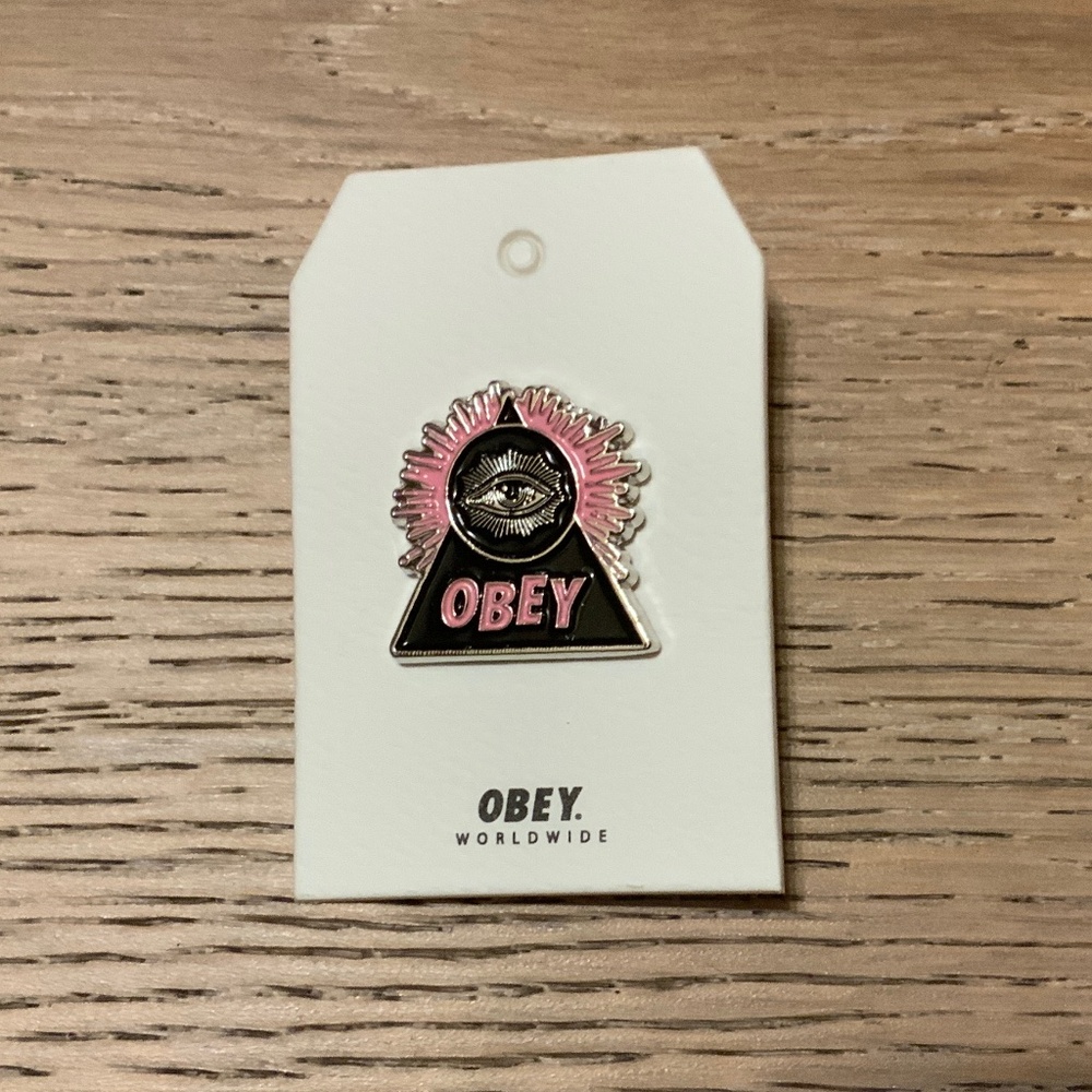 OBEY Pyramid Eye Pin - Picture 2 of 3